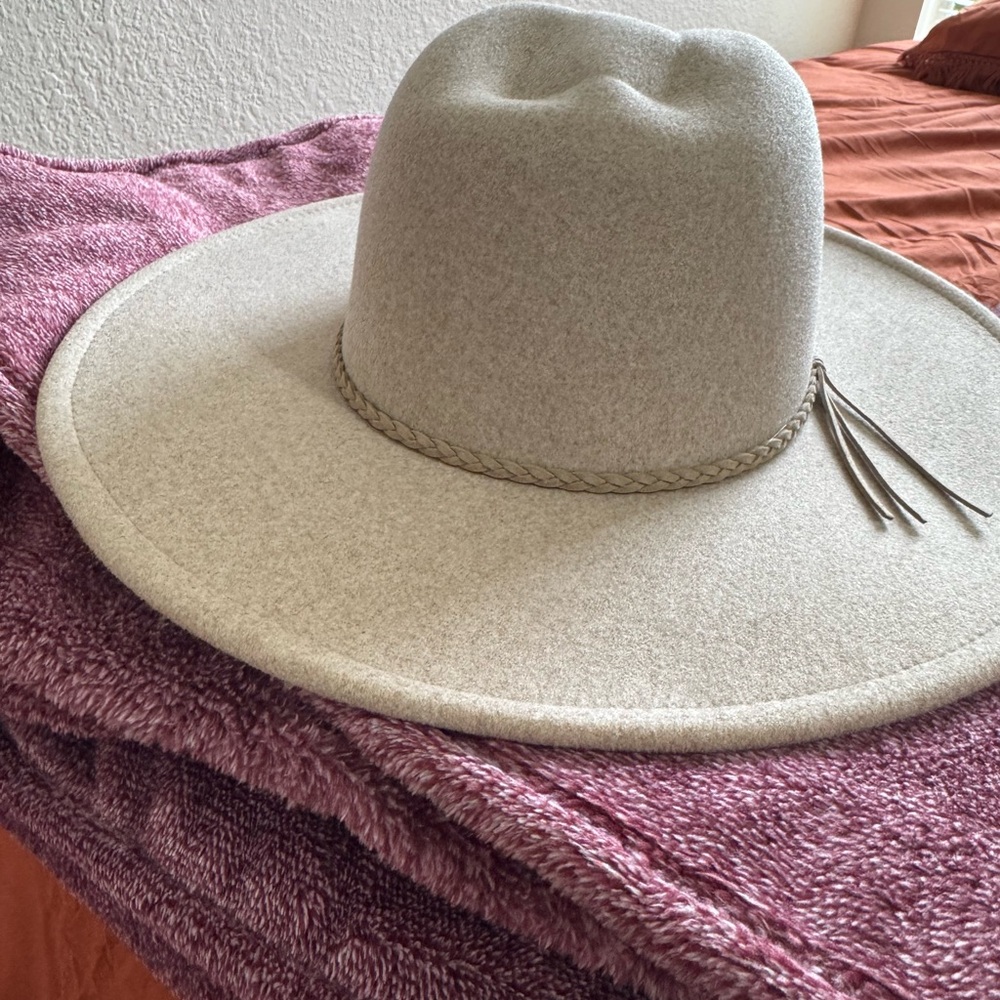Universal Thread Cream Wide Brim Felt hat with Braided Band